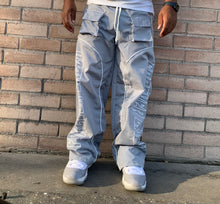 Load image into Gallery viewer, Forever Laced Outsider Nylon Windbreaker Pants
